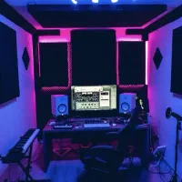 استودیو ضبط ساعتی۴۰۰هزارتومان میکس۸۰۰ت آهنگسازی