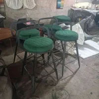 صندلی اپنی پایه باتونی