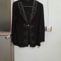 دو عدد بلوزودو عدد دامن در حد نو