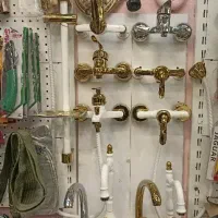 شیر آلات سارینا و توفان فلز تعویض کهنه با نو