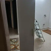 دوتا کابینت ایستاده
