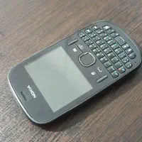 نوکیا asha200