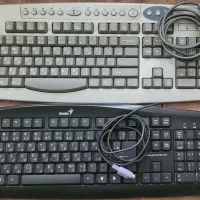 کیبورد و اسپیکر تمیز