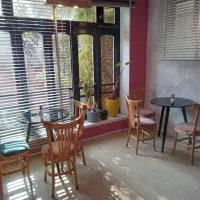 نیازمند‌یک‌نفر‌خانم‌‌جهت‌کاردر‌کافه‌رستوران