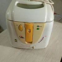 یک عدد سرخکن  فروشی