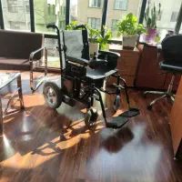 ویلچر برقی دو موتوره آلارم دار