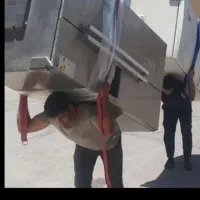 کارگر باربر ی کارگر اسباب اساس منزل