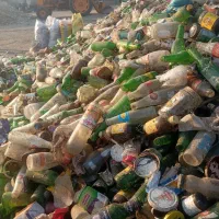 مرکز خرید و فروش خرده شیشه