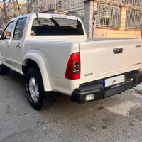 ایسوزو دی مکس
