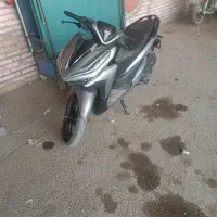 موتور سیکلت کلیک