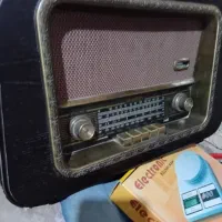 رادیو قدیمی
