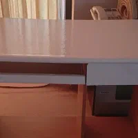 میز تحریر چوبی