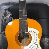 گیتار یاماها c70اصلی
