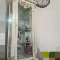 بوفه سالم   شیشه  ها سالم  در حد