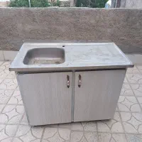 کابینت فلز