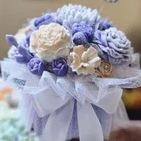 باکس گل با شمعهای معطر