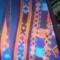 صندوک|لباس|سراوان, |دیوار