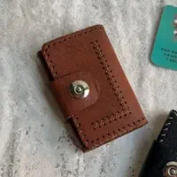 مدارک گمشده جاکارتی قهوه ای