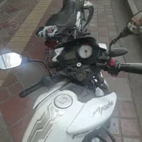 اپاچی ۱۸۰ مدل ۹۵