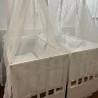 تخت کنارمادر کودک
