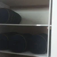 بالشت زیر دستی