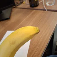 یک عدد موز باادب