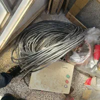 دو عدد کابل ۴×۴ به همراه تابلو کارگاهی