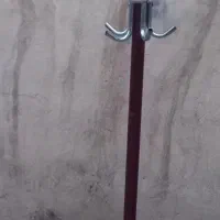 چوب لباسی ایستاده