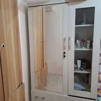 کمد اینه ای جا دار