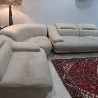 مبل راحتی کاملا سالم