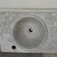 روشویی سنگی سالم و تمیز