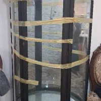 ویترین چوبی در حد نو