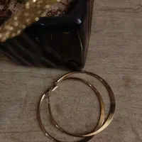 گوشواره رنگ ثابت