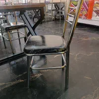 صندلی تک ۴۰ عدد رستورانی