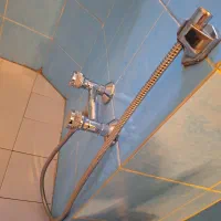 شیر توالت و دستشویی