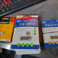تعدادی رم و فلش فروش تک و یک جا