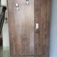 کمدلباسی و جاکفشی جادار