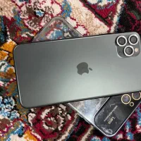 ایفون ۱۱ پرومکس رنگ سبز