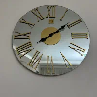 ساعت دیواری