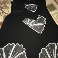 مانتو های مزونی در حد نو
