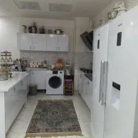 ۸۲متر خوش چیدمان/* پارکینگ سندی
