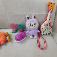چند تا اسباب بازی