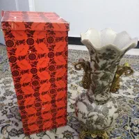 گلدان خارجی برنادوبه فروش می‌رسد