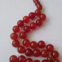تسبیح عقیق یمانی کهنه ۳۳ دانه