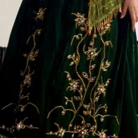 مخمل منجق دوزی