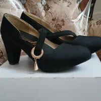 کفش نونو