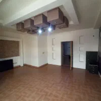 ۹۰ متری / اداری / مرکز شهر