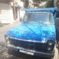 نیسان وانت مدل ۸۴