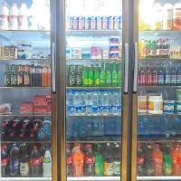 فروش  فوری  یخچال سه درب ۷ ماه کار بشرط