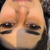 اکستنشن مژه حرفه‌ای با تخفیف ویژه